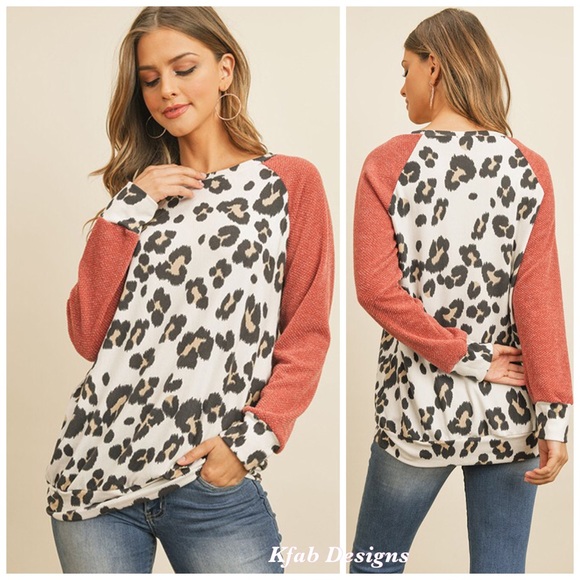 ❤️LAST! Leopard Contrast Textured Sleeve Top! - Picture 4 of 7